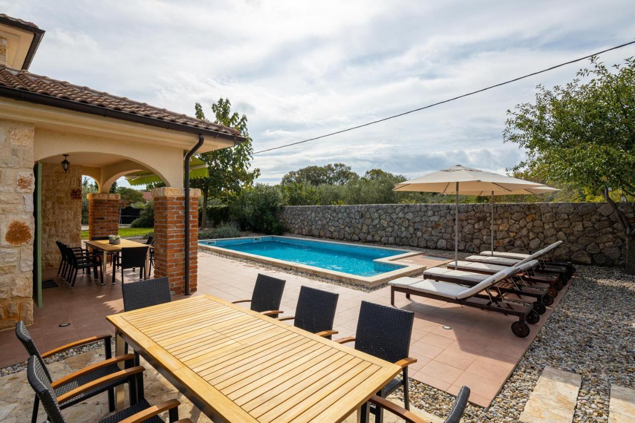Vila Perla *