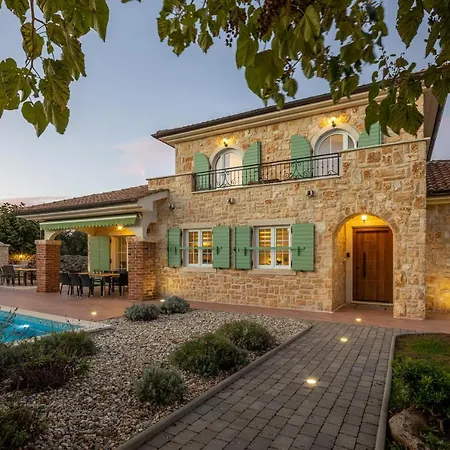 Villa Perla Vrh  Exterior photo