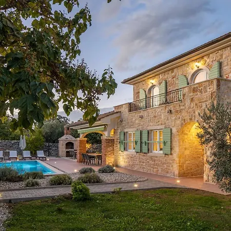 Villa Perla Vrh  Exterior photo